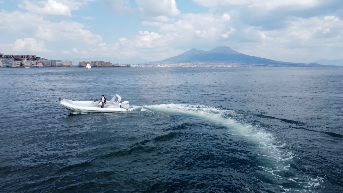 ImmensoBoat-oriz10